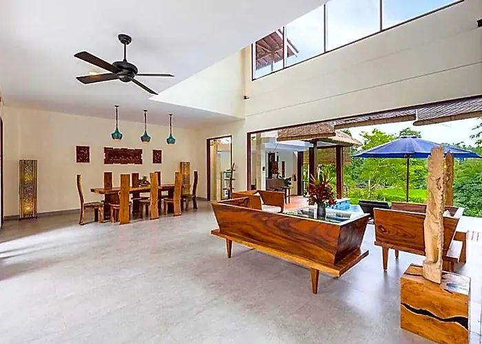 Luxury 4br Private Pool Zn04 * テガララン