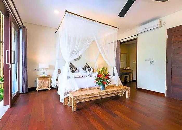 Villa Luxury 4br Private Pool Zn04 *